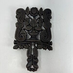 Cast Iron Trivet Wilton Square Grapes and Scrolls 7x4.5 Inches  Footed Hot Plate